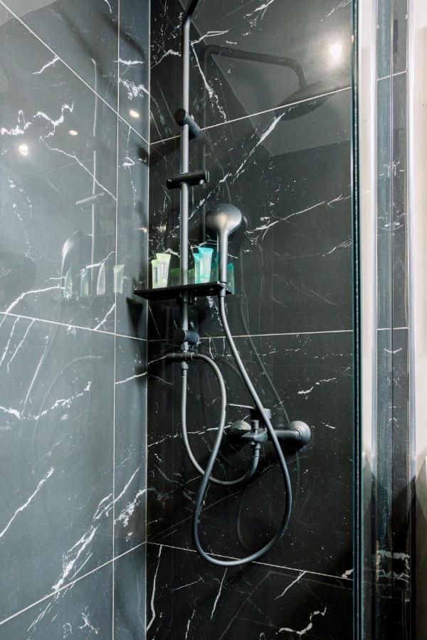 Luxury Downtown Apartment Α1 Szaloniki Kültér fotó